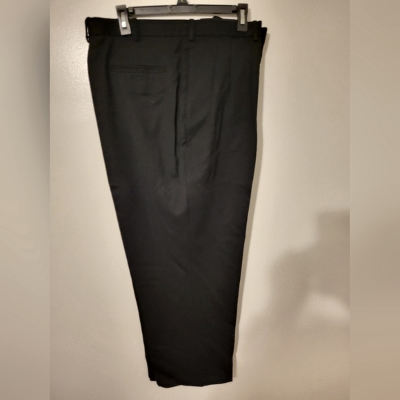 Trieste 2 piece suit - Picture 10 of 13